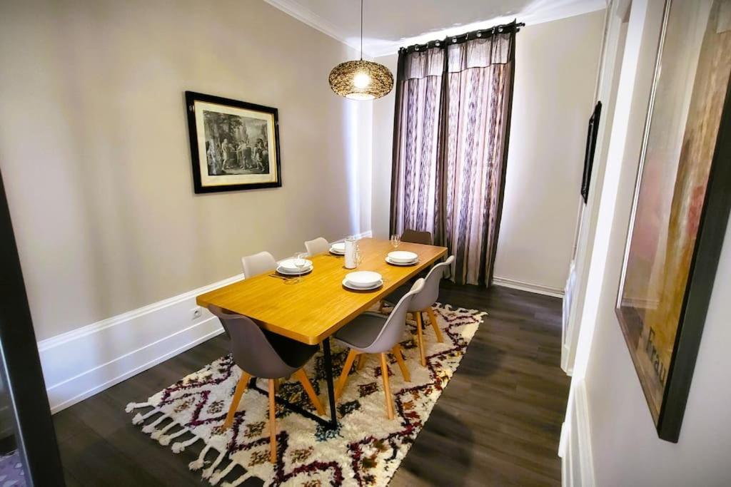 Appartement De La Bibliotheque Besançon Dış mekan fotoğraf