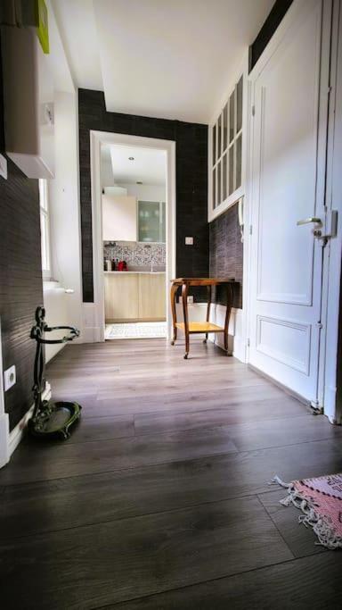 Appartement De La Bibliotheque Besançon Dış mekan fotoğraf