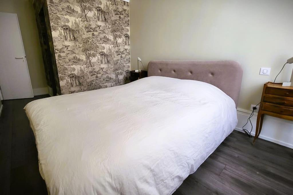 Appartement De La Bibliotheque Besançon Dış mekan fotoğraf