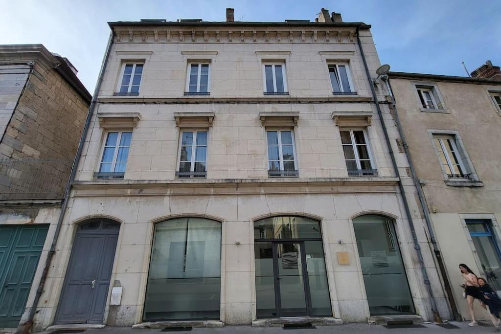 Appartement De La Bibliotheque Besançon Dış mekan fotoğraf