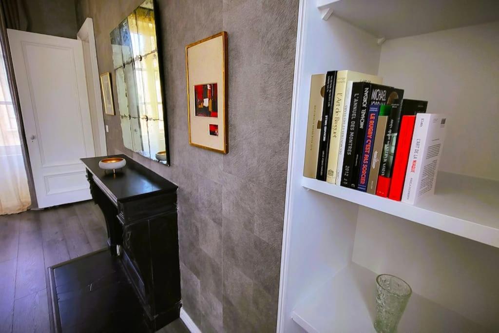 Appartement De La Bibliotheque Besançon Dış mekan fotoğraf
