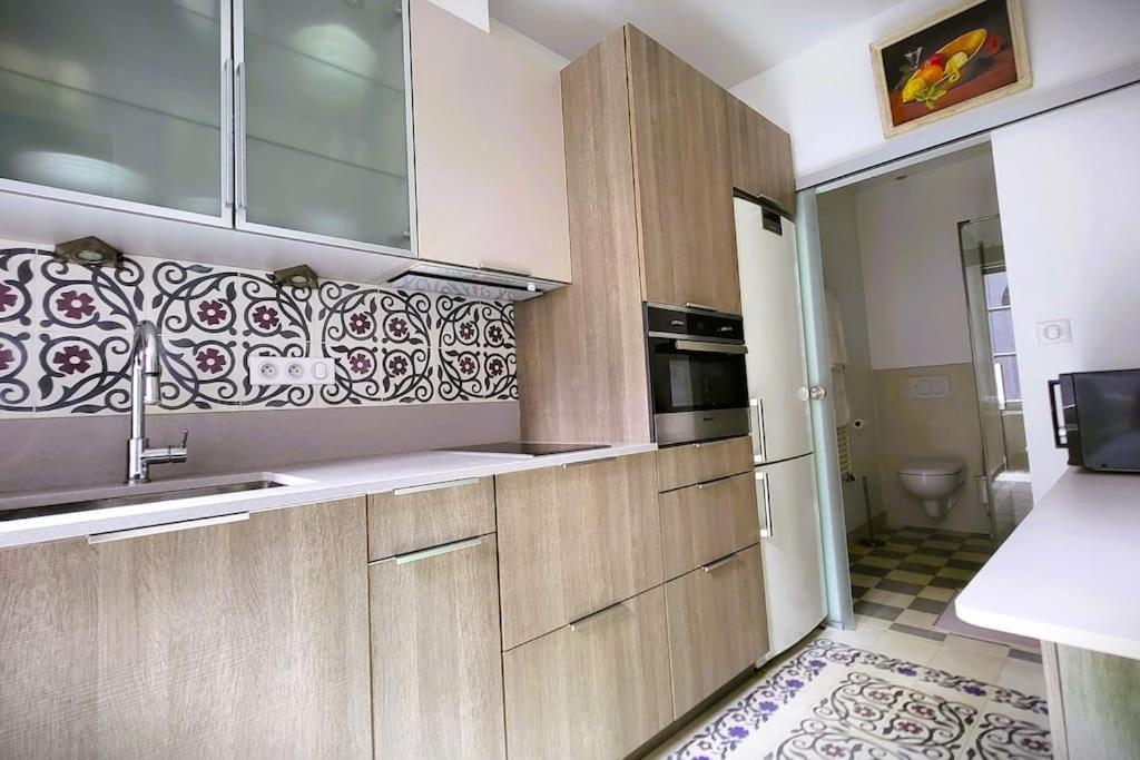 Appartement De La Bibliotheque Besançon Dış mekan fotoğraf